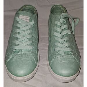 Unstitched Utilities Next Day Low Women's Sneaker